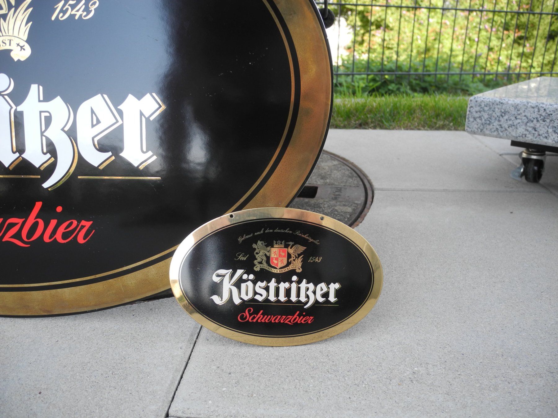 Insegne: 2 x KÖSTRITZER SCHWARZBIER / EMAIL – Usato da Reinach AG venduto da Huckleberrysix 3