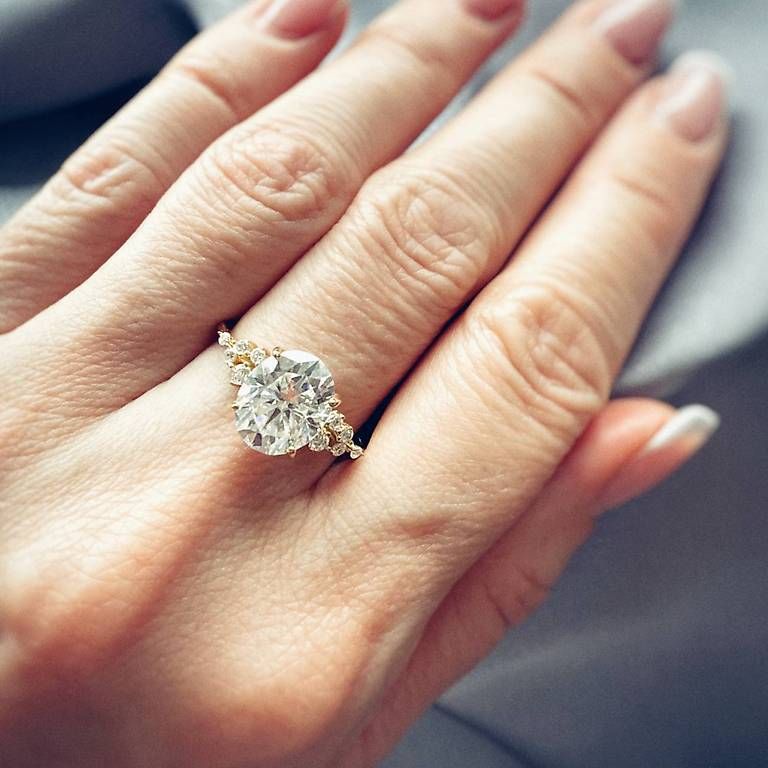 Anelli: Elegant 3-Carat Moissanite Ring. – Usato da Thalwil venduto da han_2b8c 9