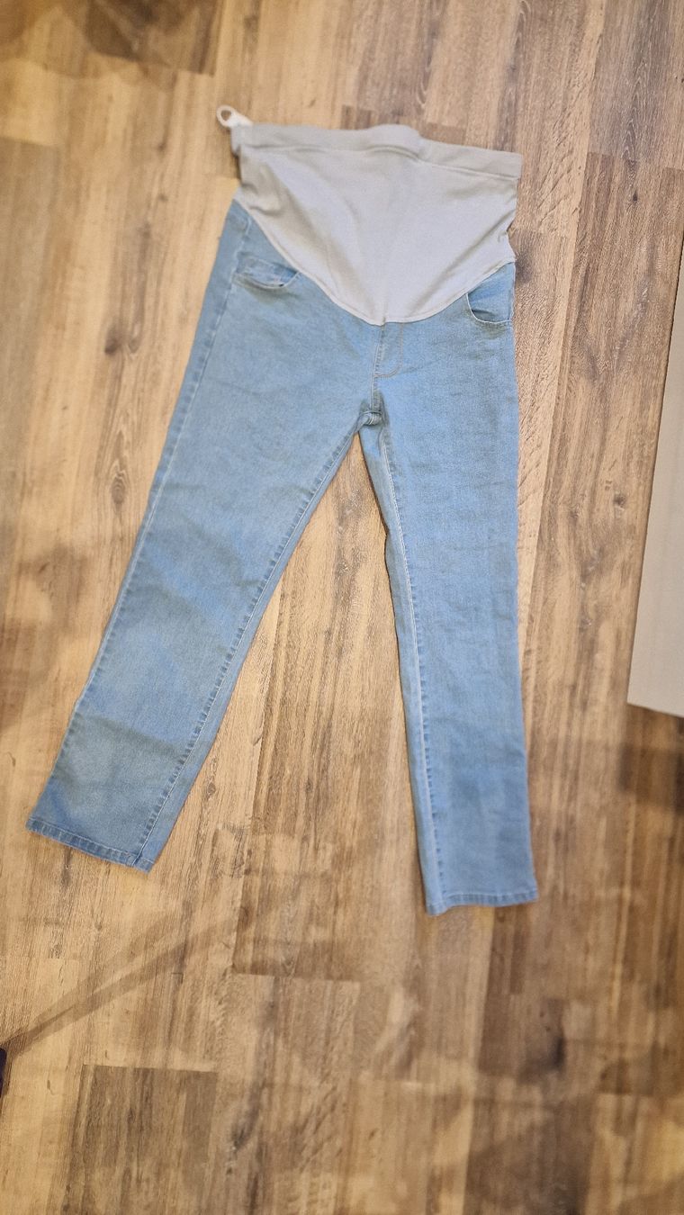 Lots de vêtements: Umstandskleiderpaket Grösse S/M – Neuf (Voir description) à Eisten par _saskiia_ 7