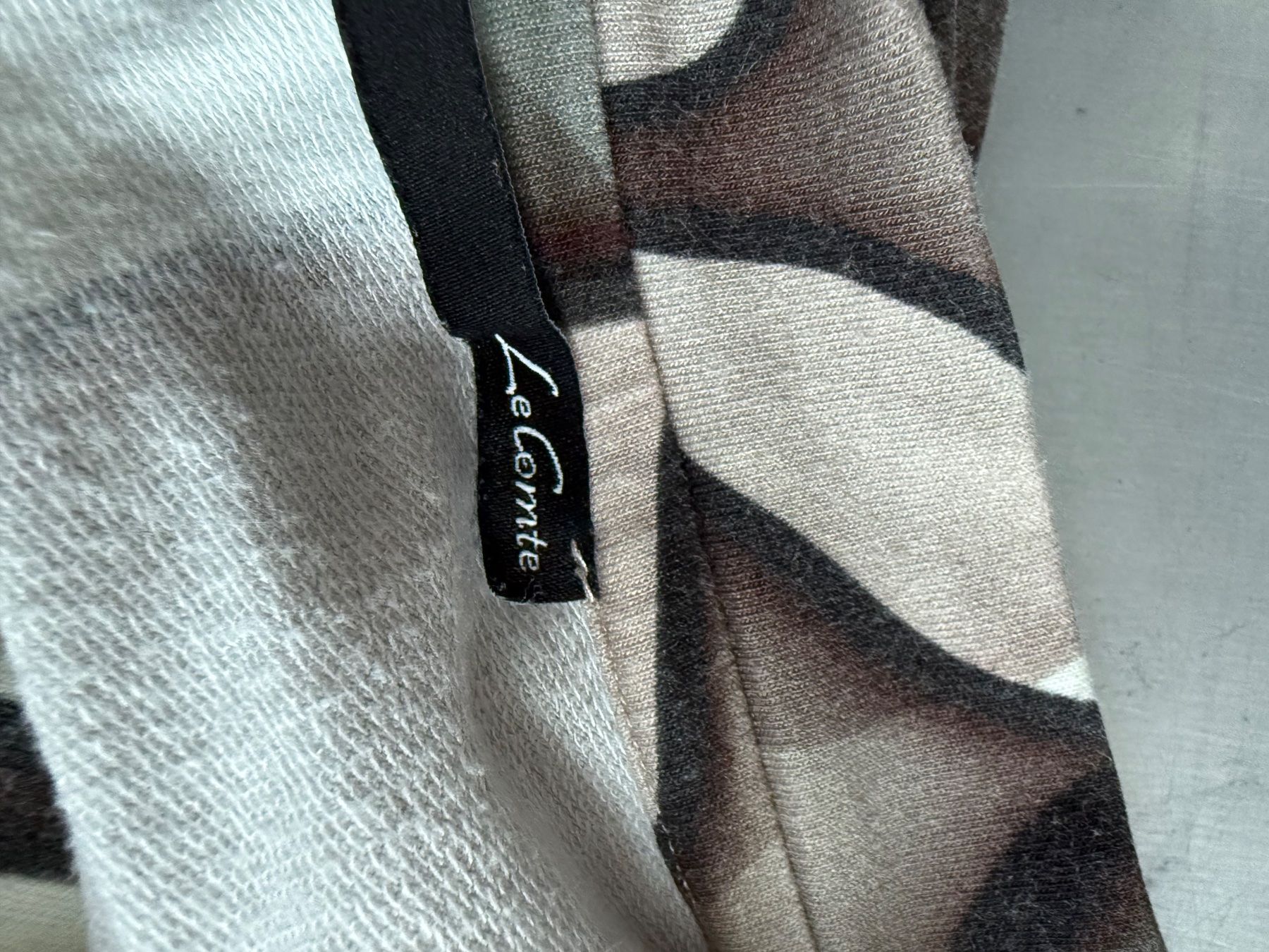 Pullover & Sweatshirts: Pullover – Gebraucht aus visp von Kmemo1 2