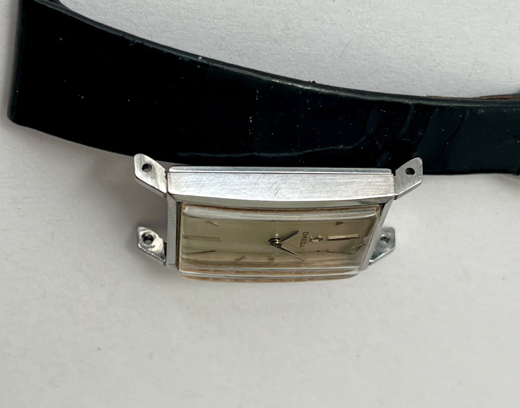 Omega Montres: Omega "Tank" vintage – D'occasion à Vessy par hug_9qn6 9
