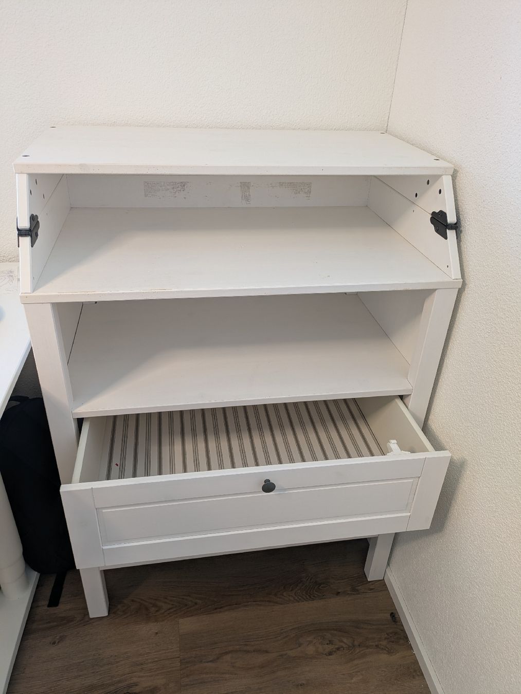 Ikea Wickeltisch & Zubehör: Wickeltisch mit Schublade – Gebraucht aus Lachen SZ von HoplaGeiss 1
