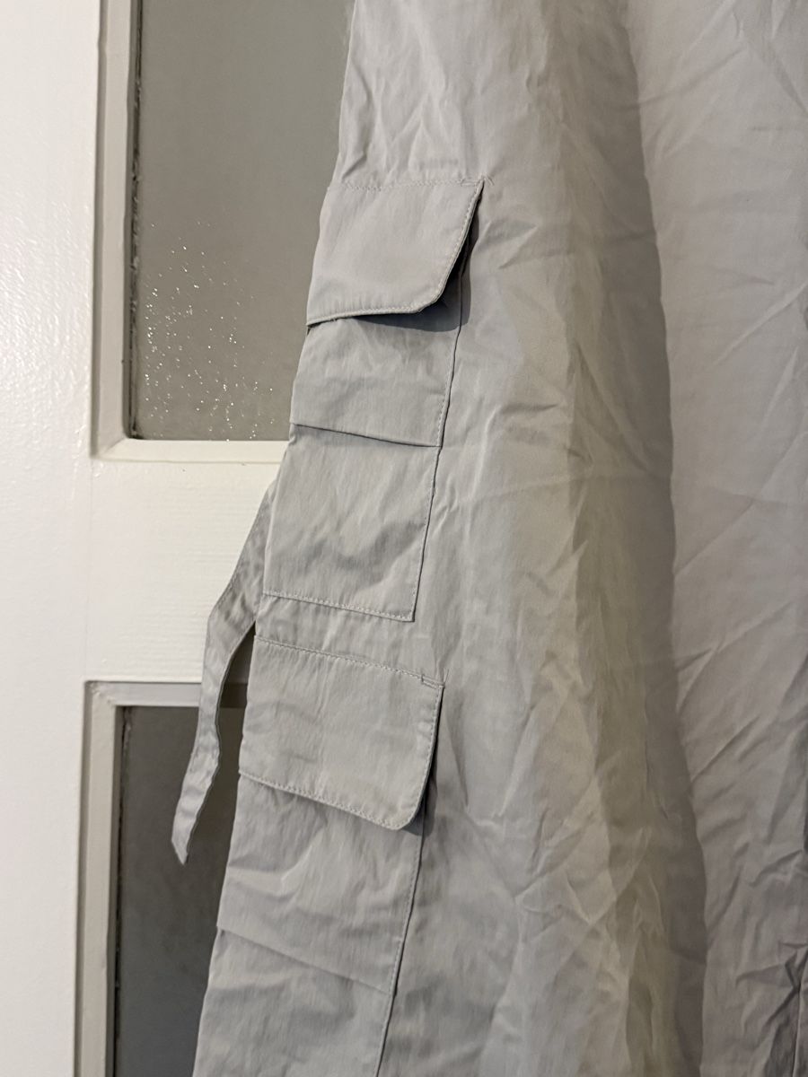 Zara Pantaloni: Zara Cargo Hose, hellgrau, Grösse S, Top Zustand! – Nuovo (secondo la descrizione) da Basel venduto da zukk_ 1