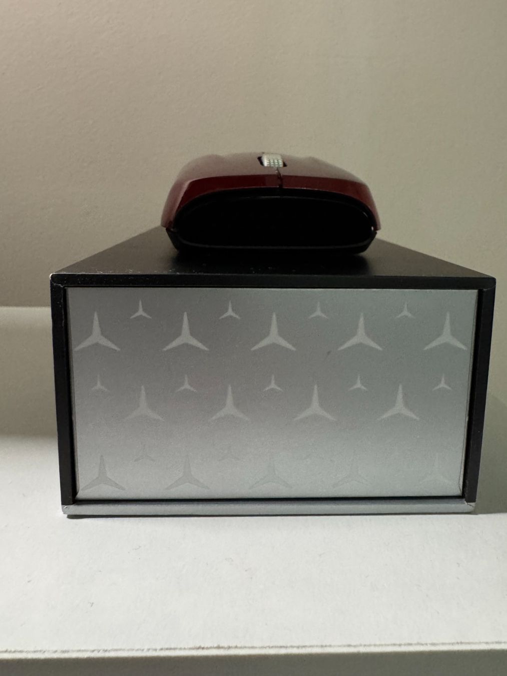 Maus: Original Mercedes-Benz Computermaus Wireless Star Pattern – Neu und originalverpackt aus Zollikon von Tinomarino 3