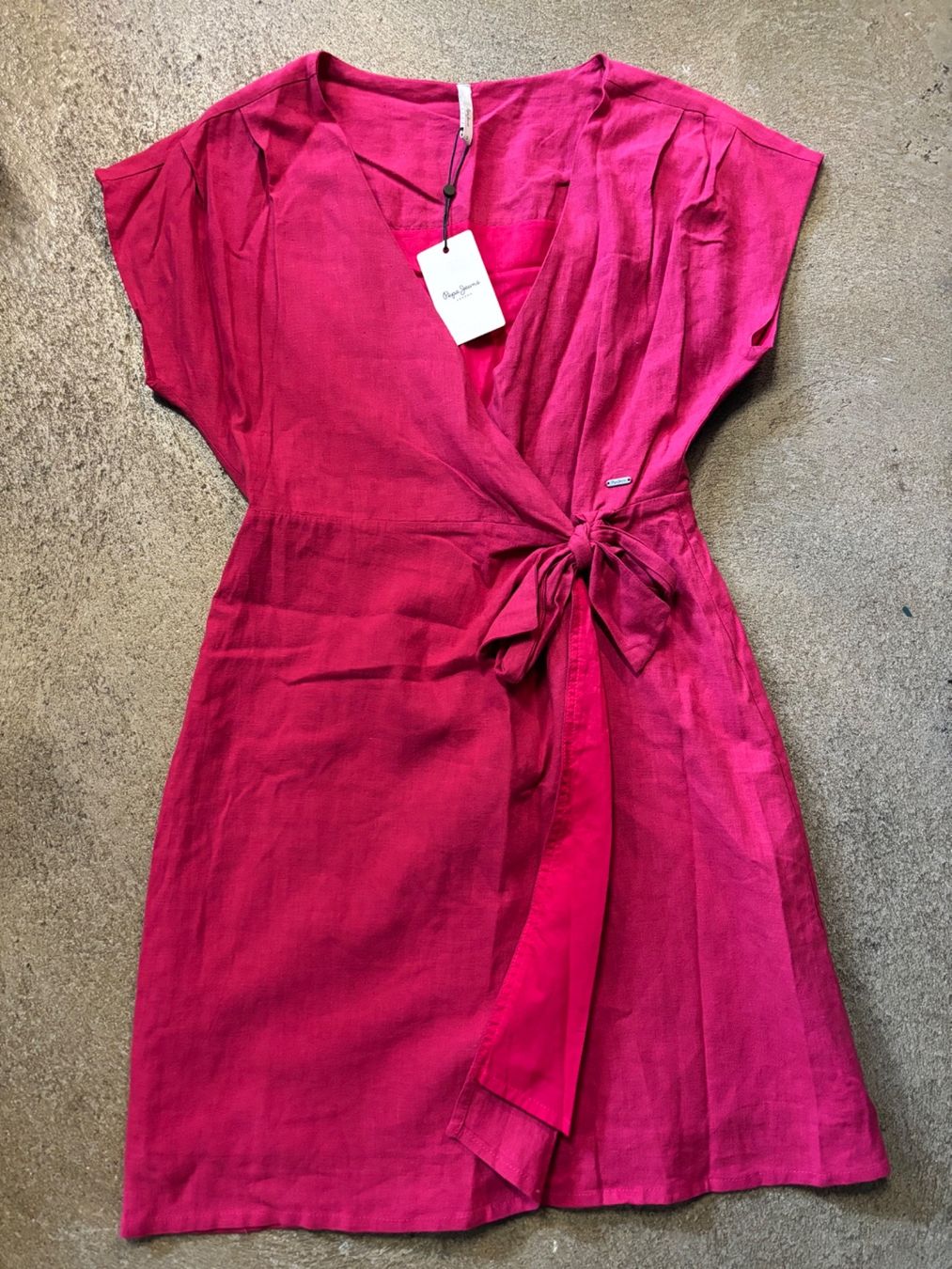 Vestiti: Robe Pepe Jeans Femmes Taille S – Nuovo e nell'imballaggio originale da Orbe venduto da D-stockFactory-Orbe