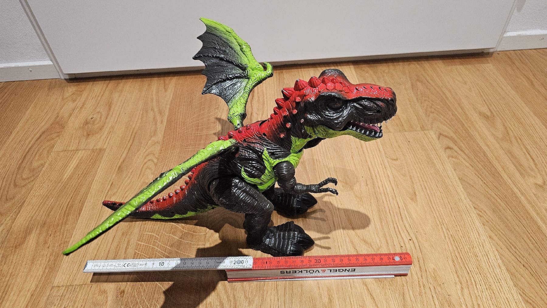 Giocattoli: Walking Dinosaur / Spazierender Dinosaurier / Drache – Usato da Hünenberg venduto da mar_vqb7