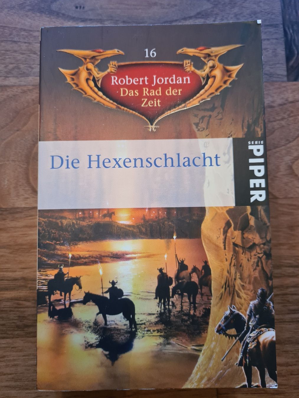 Bücher: Robert Jordan - Das Rad der Zeit – Gebraucht aus Fischenthal von Wolfini 4