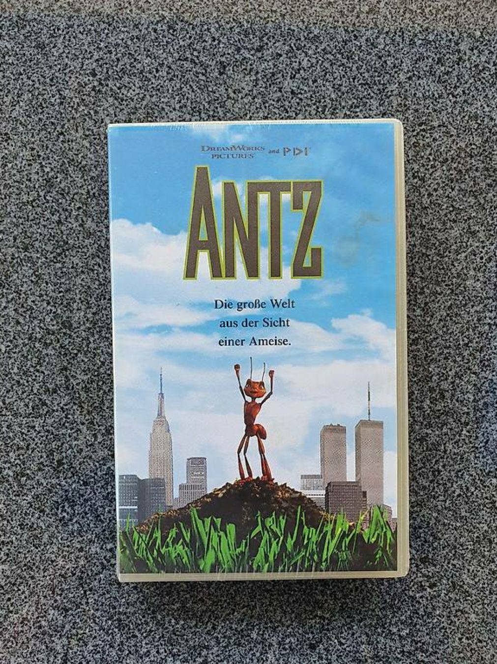 Toutes les VHS: Antz Vhs Film Neu – D'occasion à Herznach par kayley09