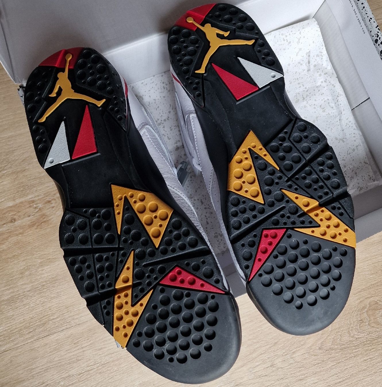Jordan Herrenschuhe: NIKE AIR JORDAN 7 RETRO CARDINAL – Neu und originalverpackt aus Fischingen von RWB6 4