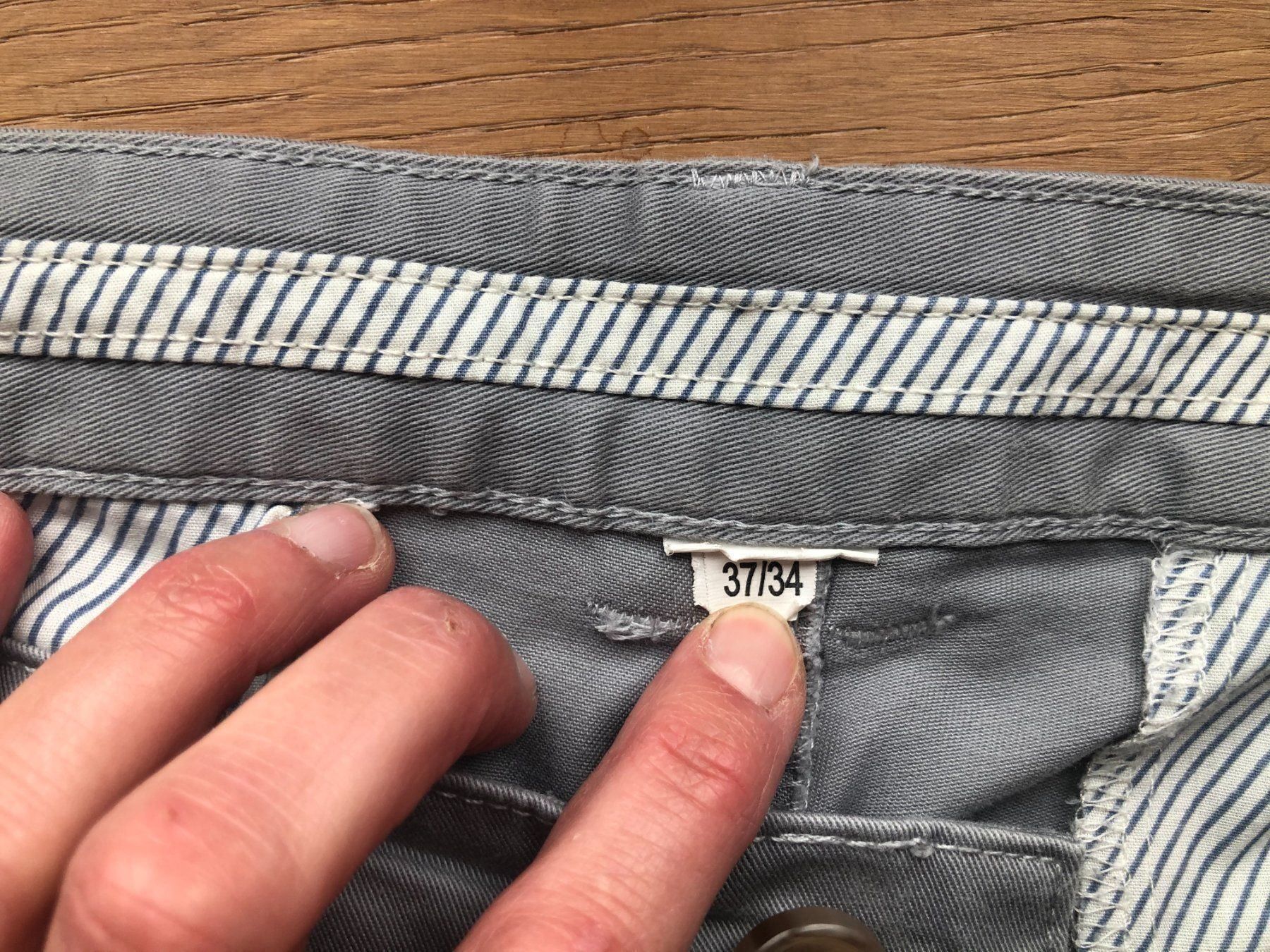 Pantaloni: Herrenhose 37/34 – Usato da Grub AR venduto da DukeStatham 3