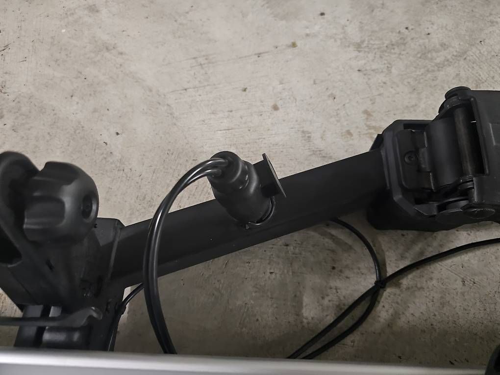 Balken: Thule Velo Space XT 2 938 – Gebraucht aus Bergdietikon von Seasnakedivers 1