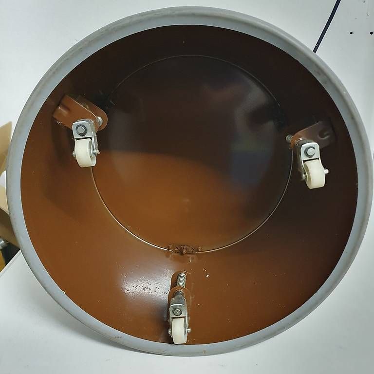 Scale: Wedo Rolltritt Kicktritt – Usato da Flums venduto da Cooker 2
