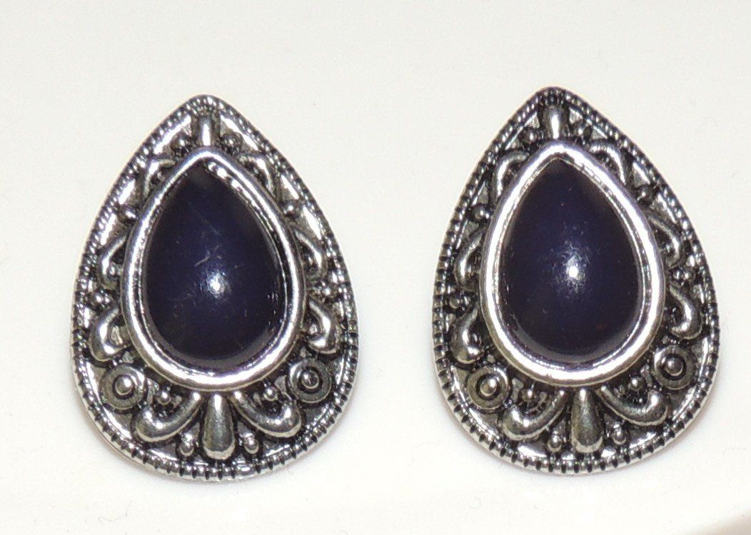 Orecchini pendenti & Orecchini a lobo: SCHÖNE OHRSTECKER "LAPISLAZULI & ALT-SILBER-OPTIK" NEU – Nuovo (secondo la descrizione) da Au ZH venduto da FashionConsultant