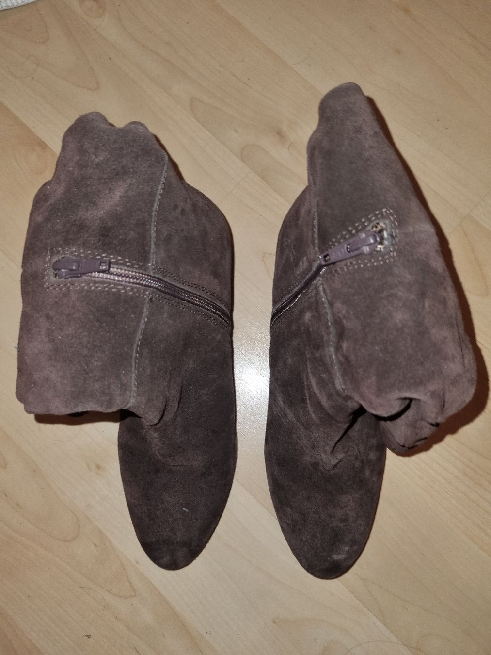 Scarpe da donna: Belles bottines en cuir véritable taille 40 – Usato da Fontainemelon venduto da eli_k78s 2