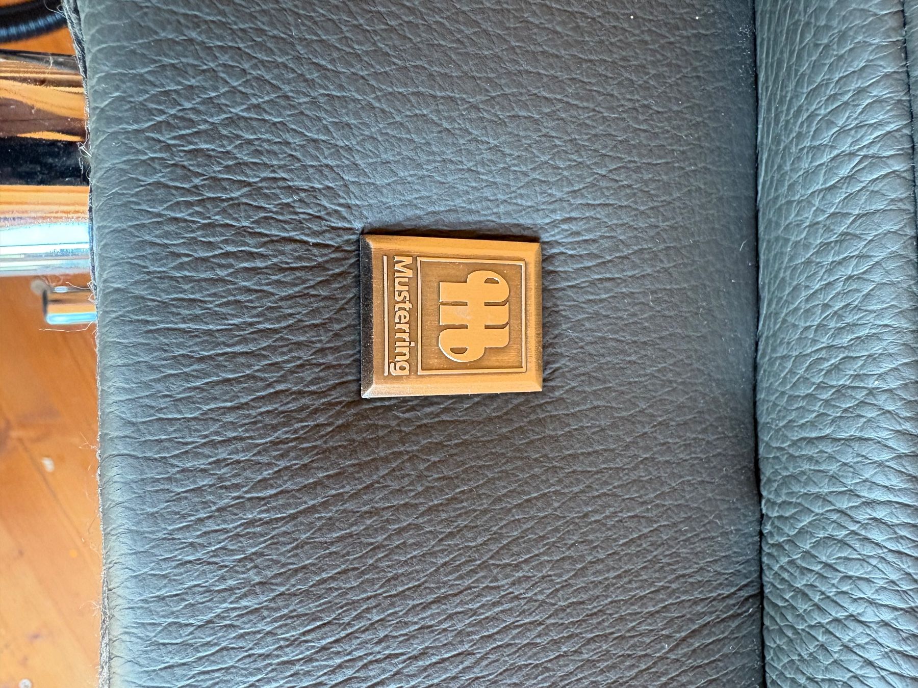 Sofas: Ecksofa Leder Schwarz Marke Musterring – D'occasion à nuglar par Stef321 6