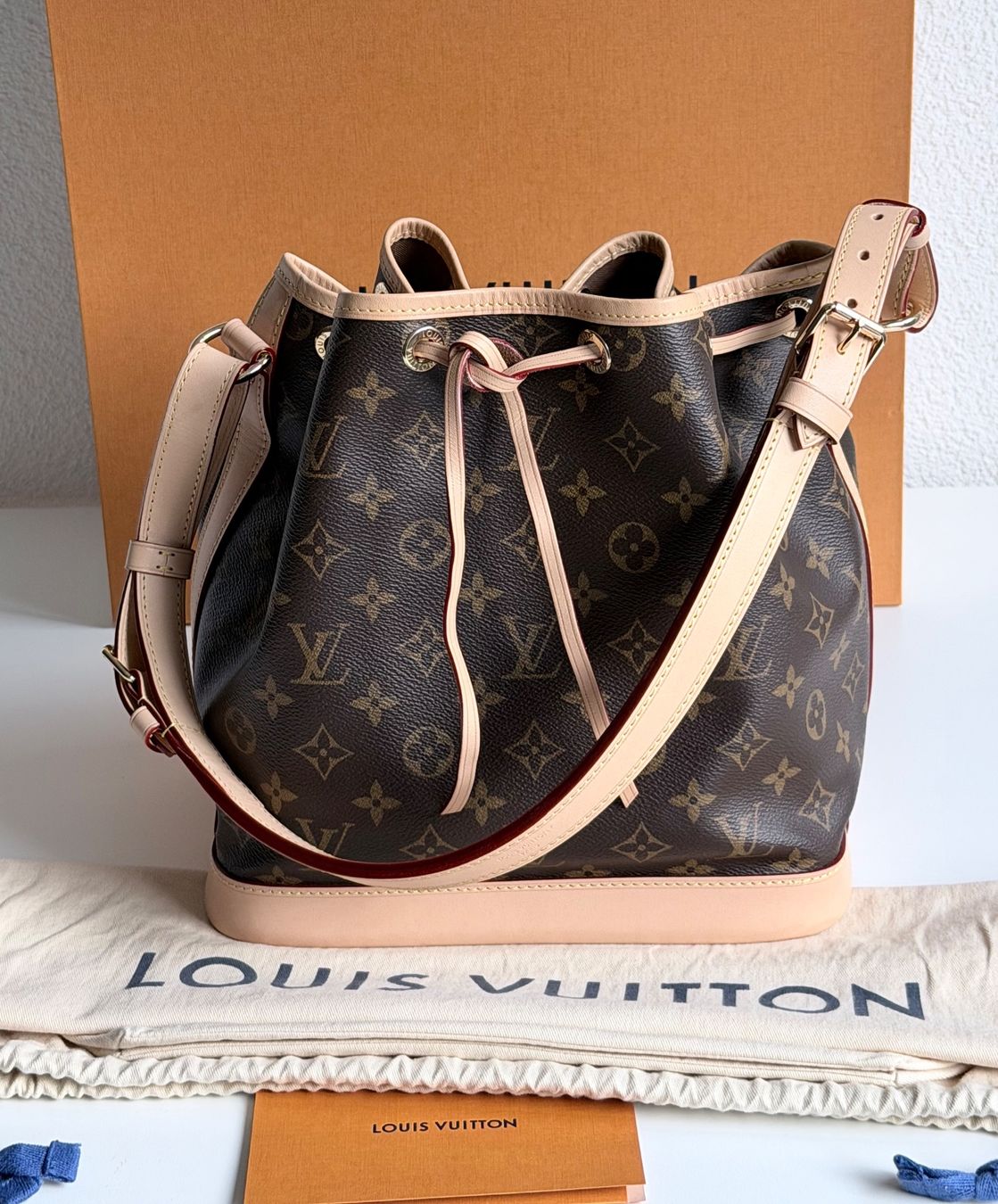 Louis Vuitton Borse da donna: Louis Vuitton Petit Noé – Usato da Reinach AG venduto da RobbisB