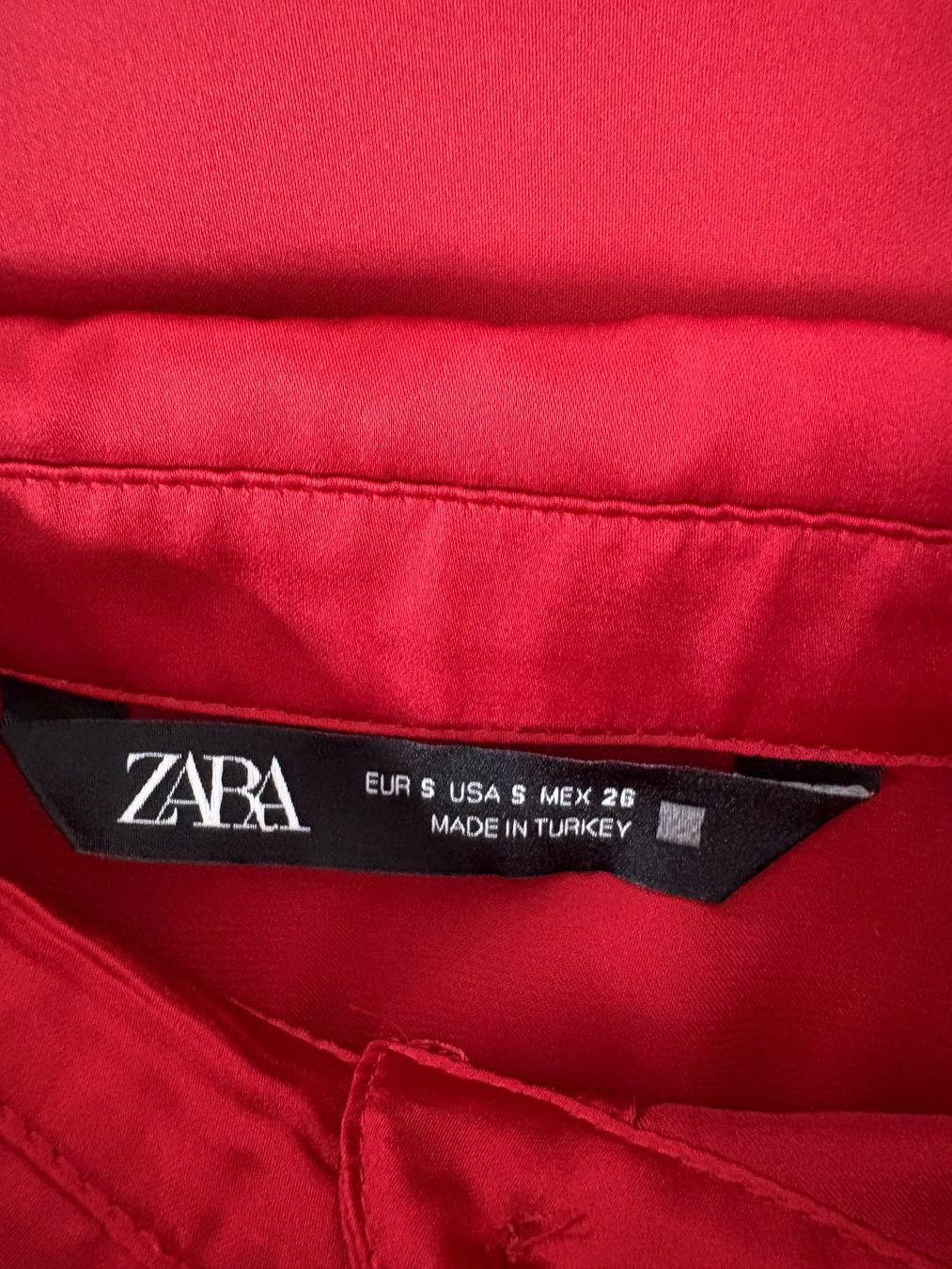 Zara Camicette: Zara Satinbluse Gr. S rot Bluse – Nuovo (secondo la descrizione) da Regensdorf venduto da sec_l5cr 3