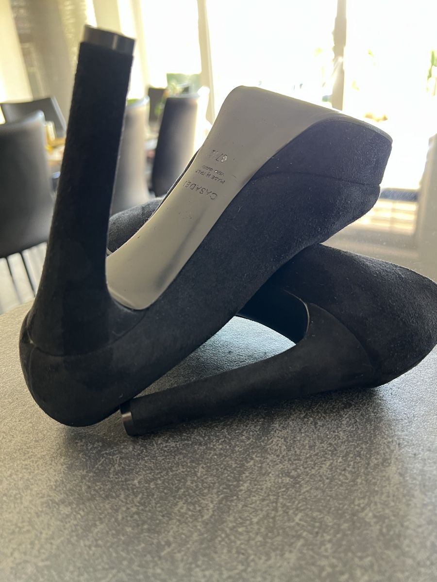 Casadei Scarpe da donna: Escarpins CASADEI noirs taille 37 petit – Usato da Porrentruy venduto da SYANKA 4