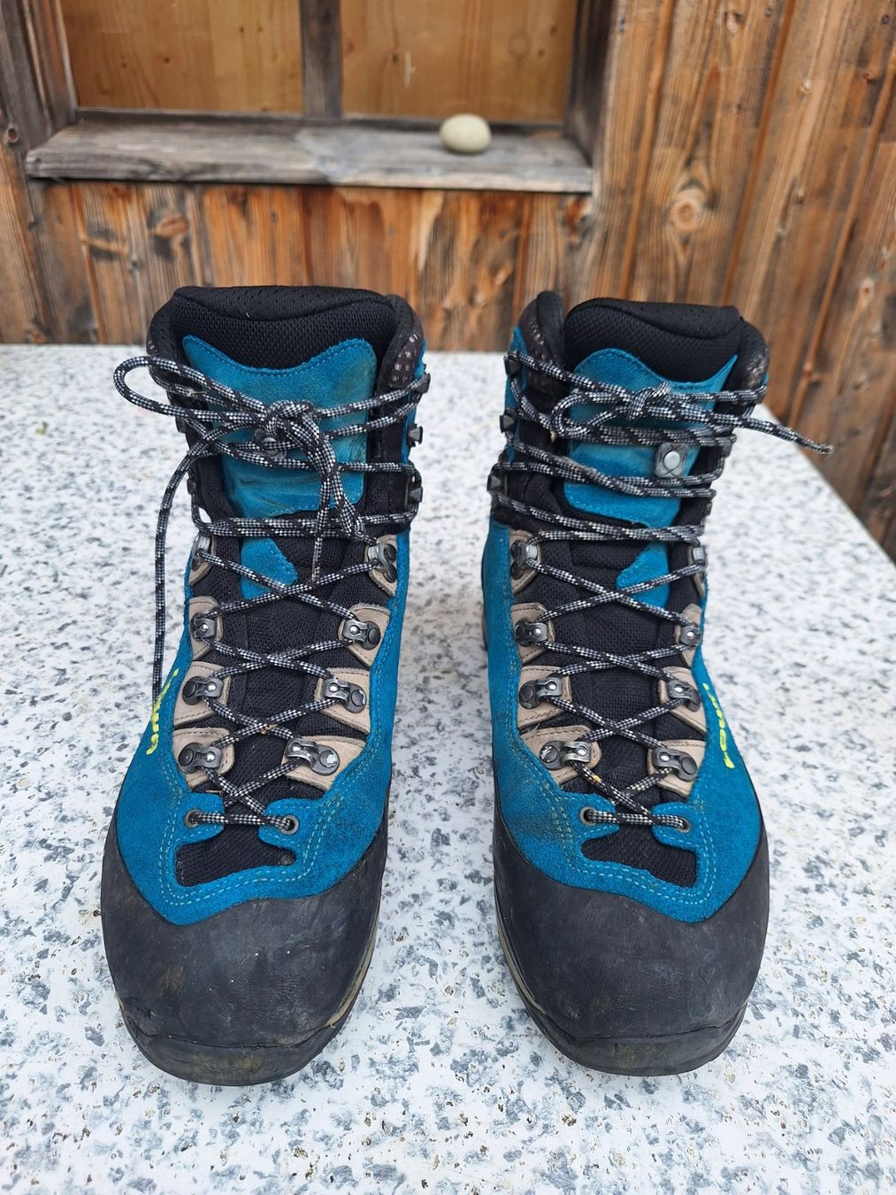 Lowa Scarpe da uomo: Lowa Wanderschuhe Gore-Tex, Gr. 44 – Usato da Rüderswil venduto da Moremi07