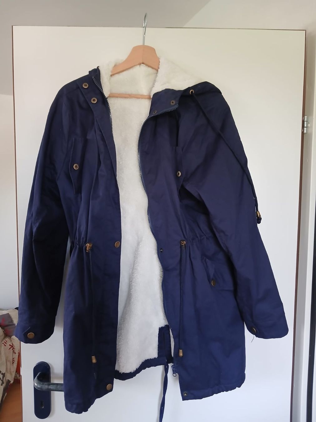 Vestes: Damen Parka dunkelblau Grösse L mit Teddyfutter – Neuf (Voir description) à Oberuzwil par ele_sg5h