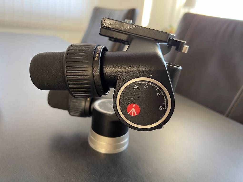 Manfrotto Altri Accessori: Manfrotto 405 Getriebeneiger  neu, in Originalverpackung – Nuovo e nell'imballaggio originale da Bürchen venduto da marina-wallis