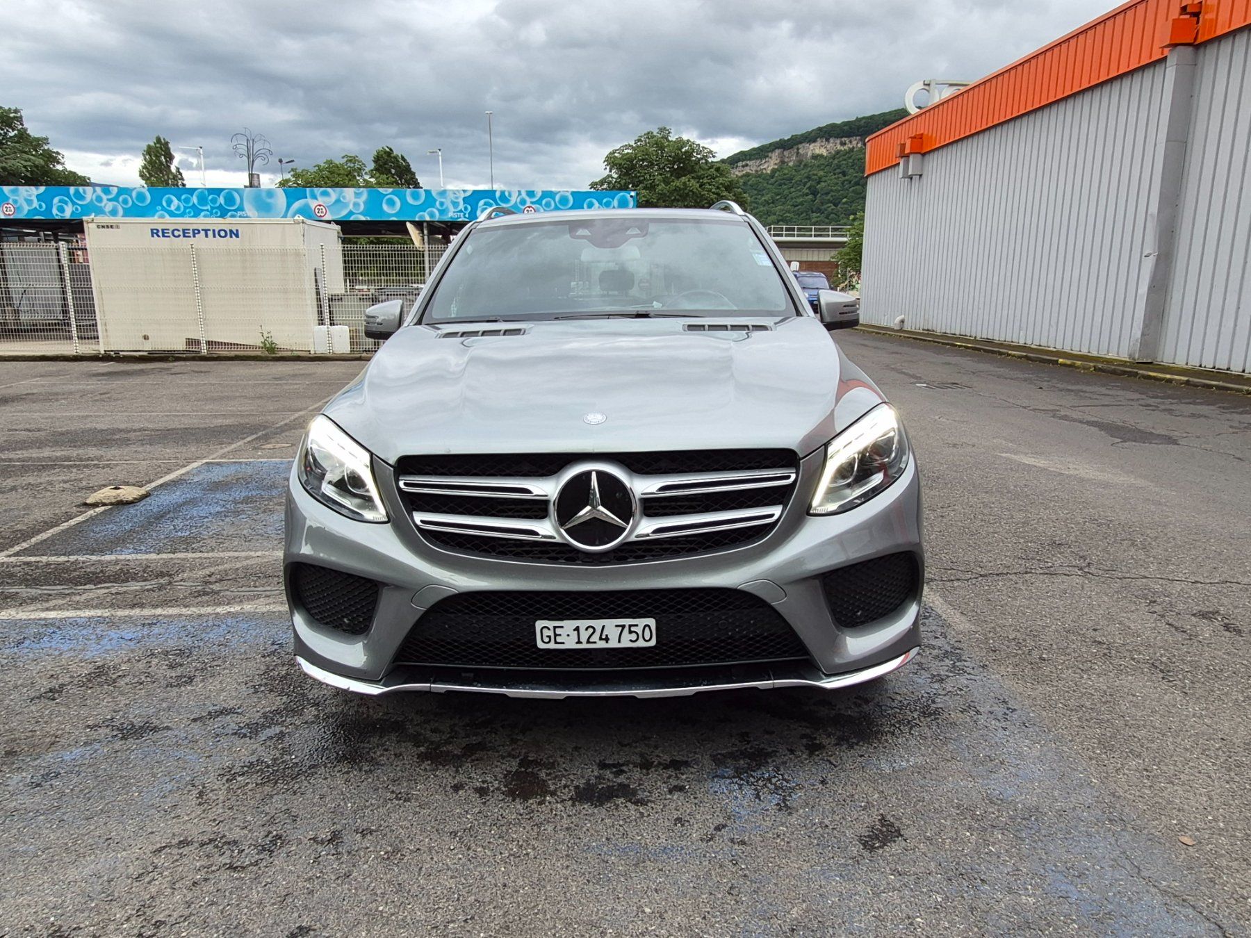 Mercedes-Benz Automobili: Mercedes GLE 350d  AMG – Usato da Genève venduto da leo_bw9b 7