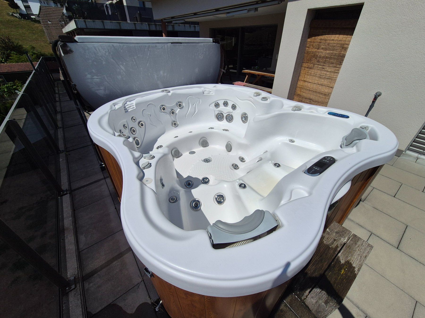 Whirlpool: Amore Bay Dimension One Whirlpool / Spa / Jacuzzi – Gebraucht aus Zell LU von J-T 2