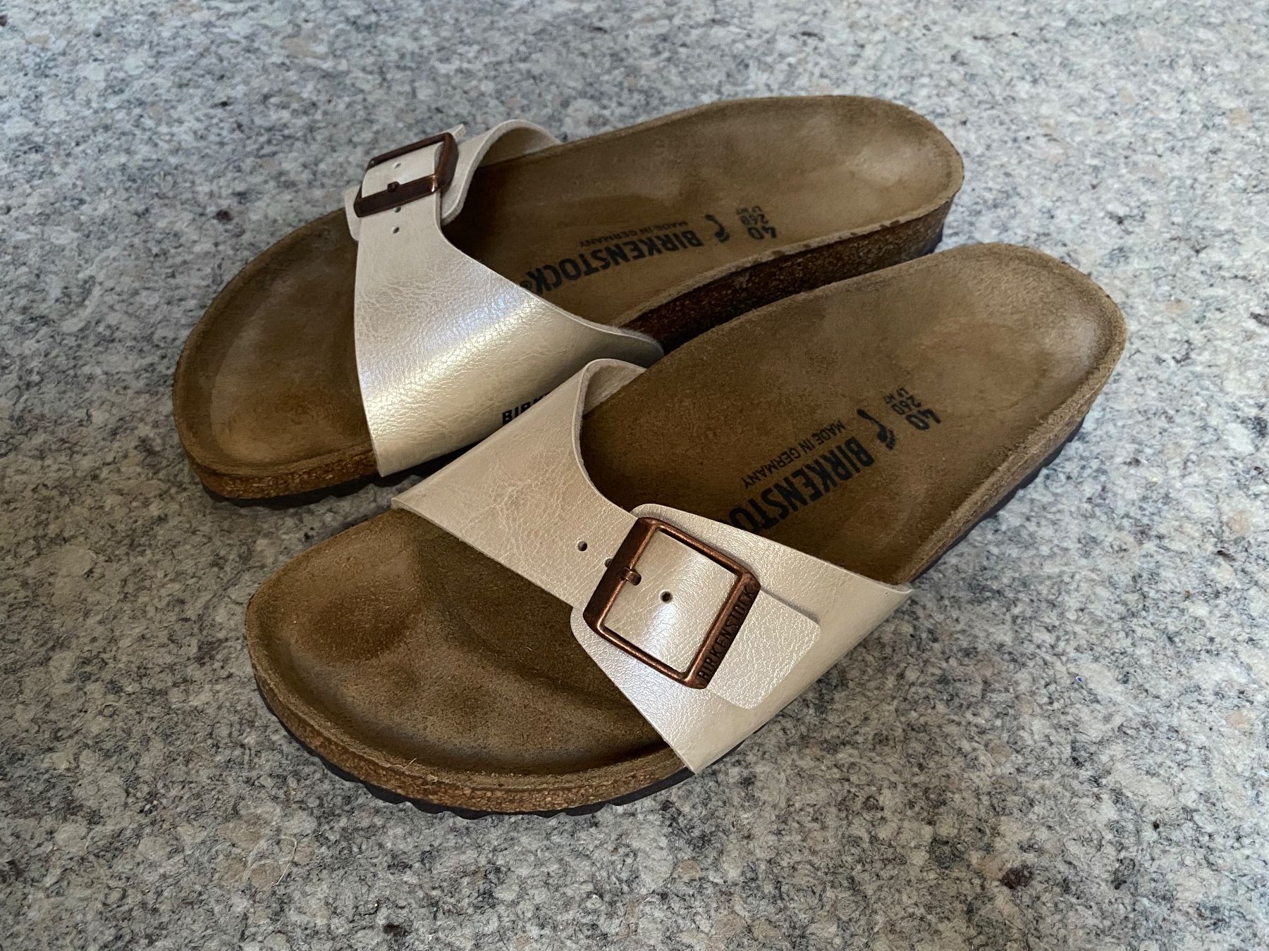 Birkenstock Damenschuhe: Birkenstock Madrid Pearl White, Gr. 40 – Gebraucht aus Wattwil von edel88
