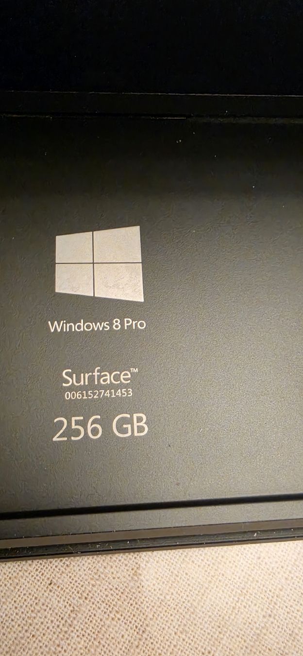 Microsoft Tablettes PC: Microsoft Surface 2st – D'occasion à Lyss par ram76 1
