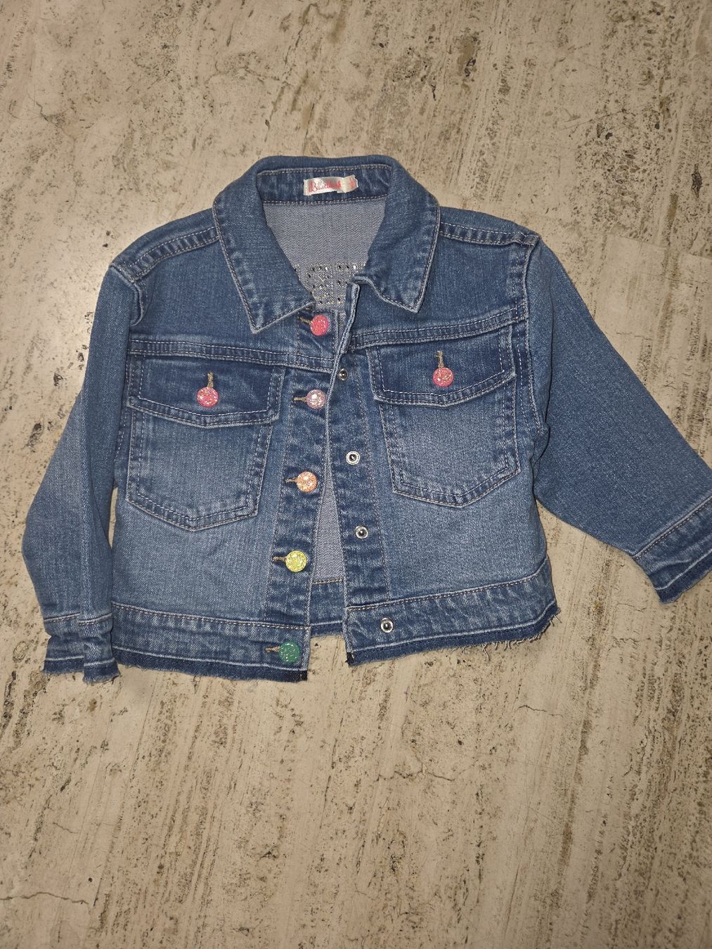 Billieblush Kleiderpakete & -sets: Jeans-Set mit Einhorn, Top Zustand, Grösse 86 – Neu und originalverpackt aus Basel von bb9_xh2f 2