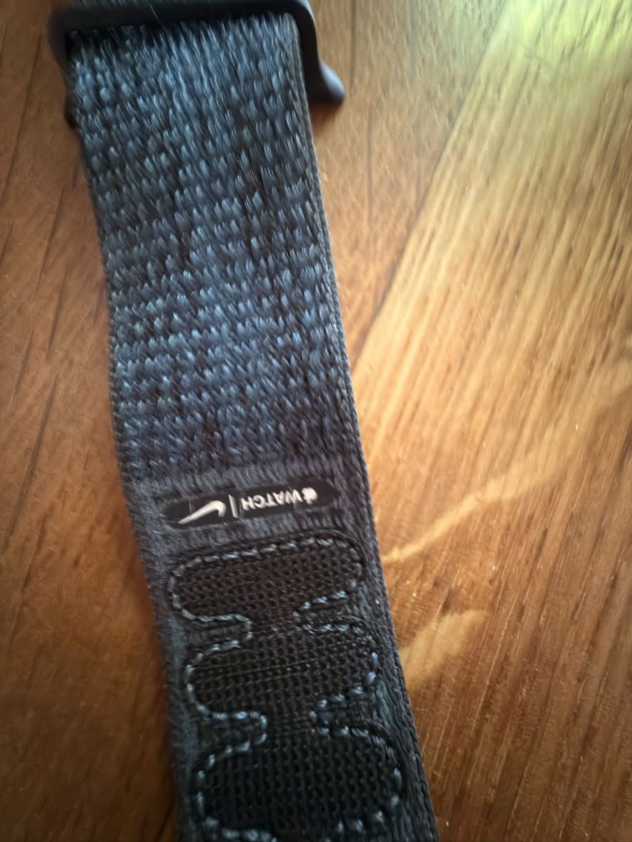 Nike Nastri decorativi: Nike Sport Armband – Usato da Schwarzenburg venduto da SalHen 2