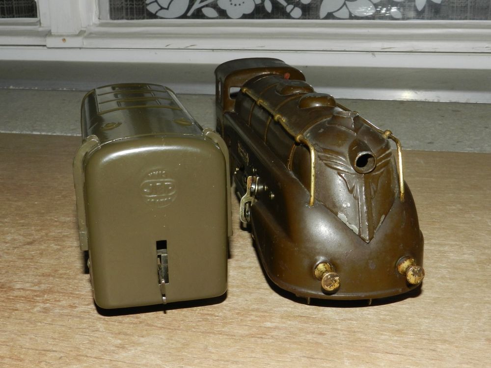 Jep. Ech O Vapeur Carenee 222 Nord Avec Tender . Bass-Volt S57