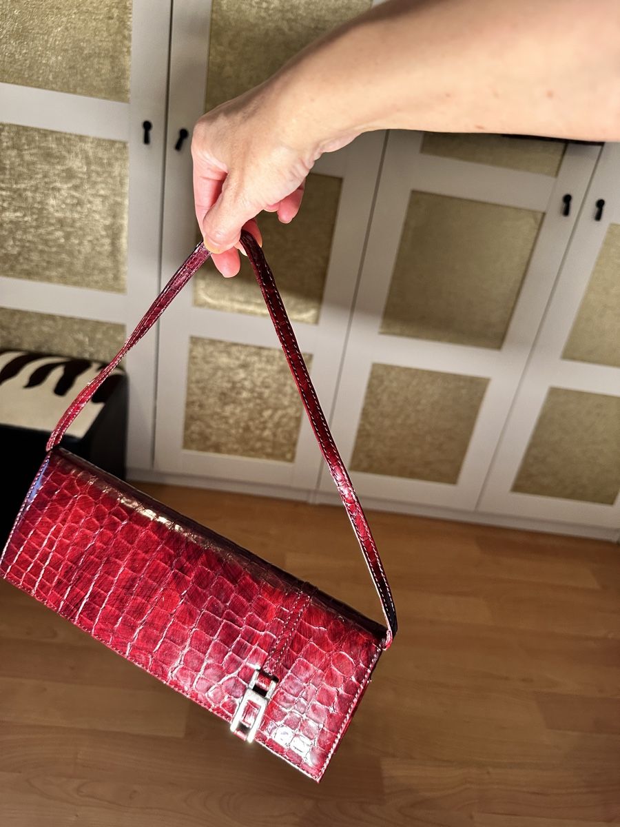 Taschen für Damen: BCBG MAXAZRIA genuine leather clutch – Neu (gemäss Beschreibung) aus Wermatswil von Alkinoe 2