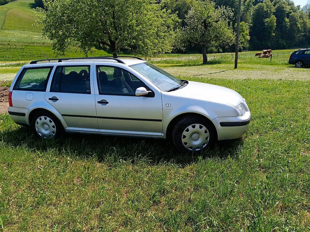 Automobili: Verkaufe VW Bora – Usato da Ostermundigen venduto da suiss1995