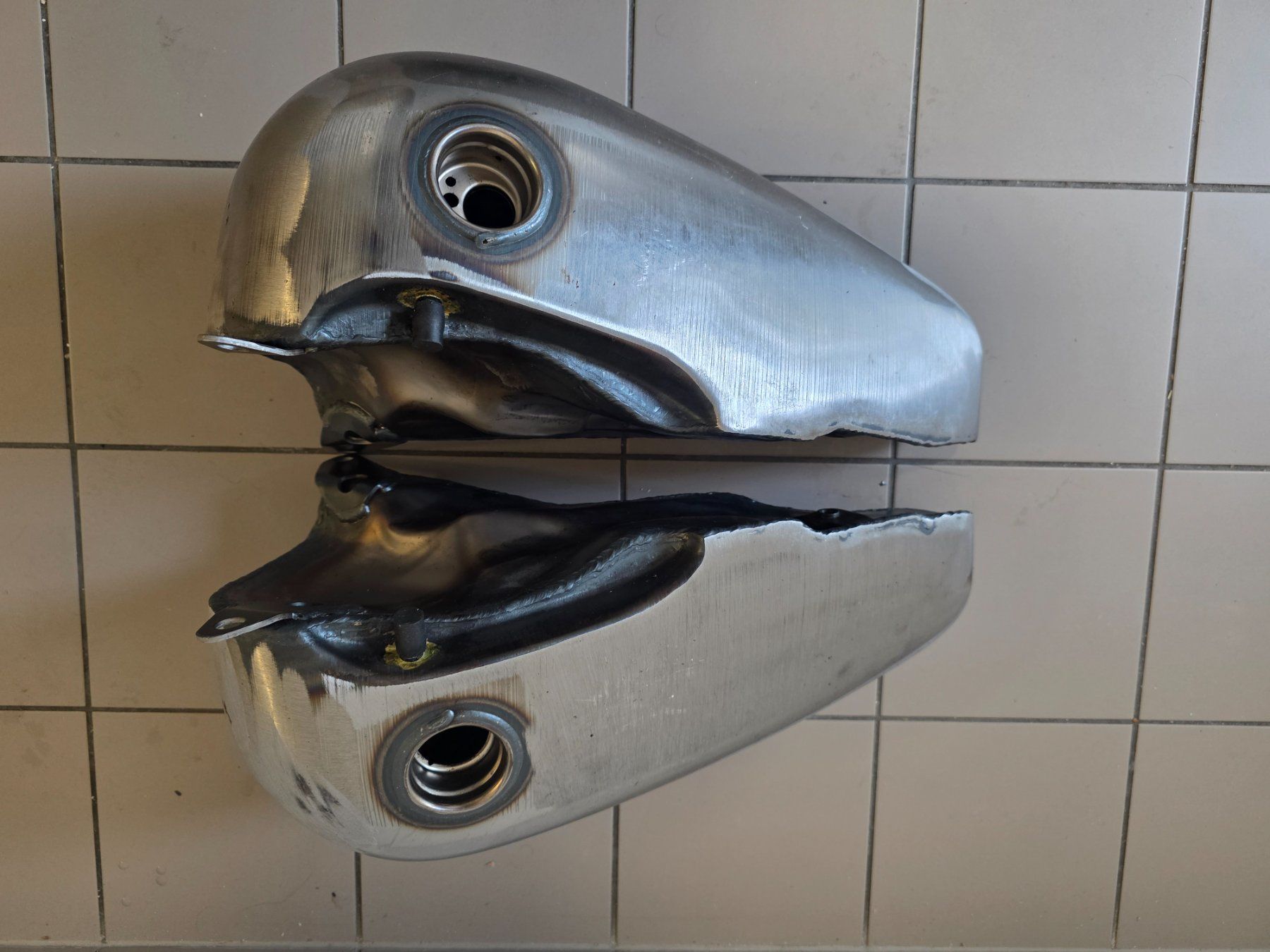 Harley-Davidson Sonstiges Fahrzeugzubehör: Harley-Davidson Split Tank Shovelhead – Gebraucht aus Petit-Lancy von tsy_7g9f 4