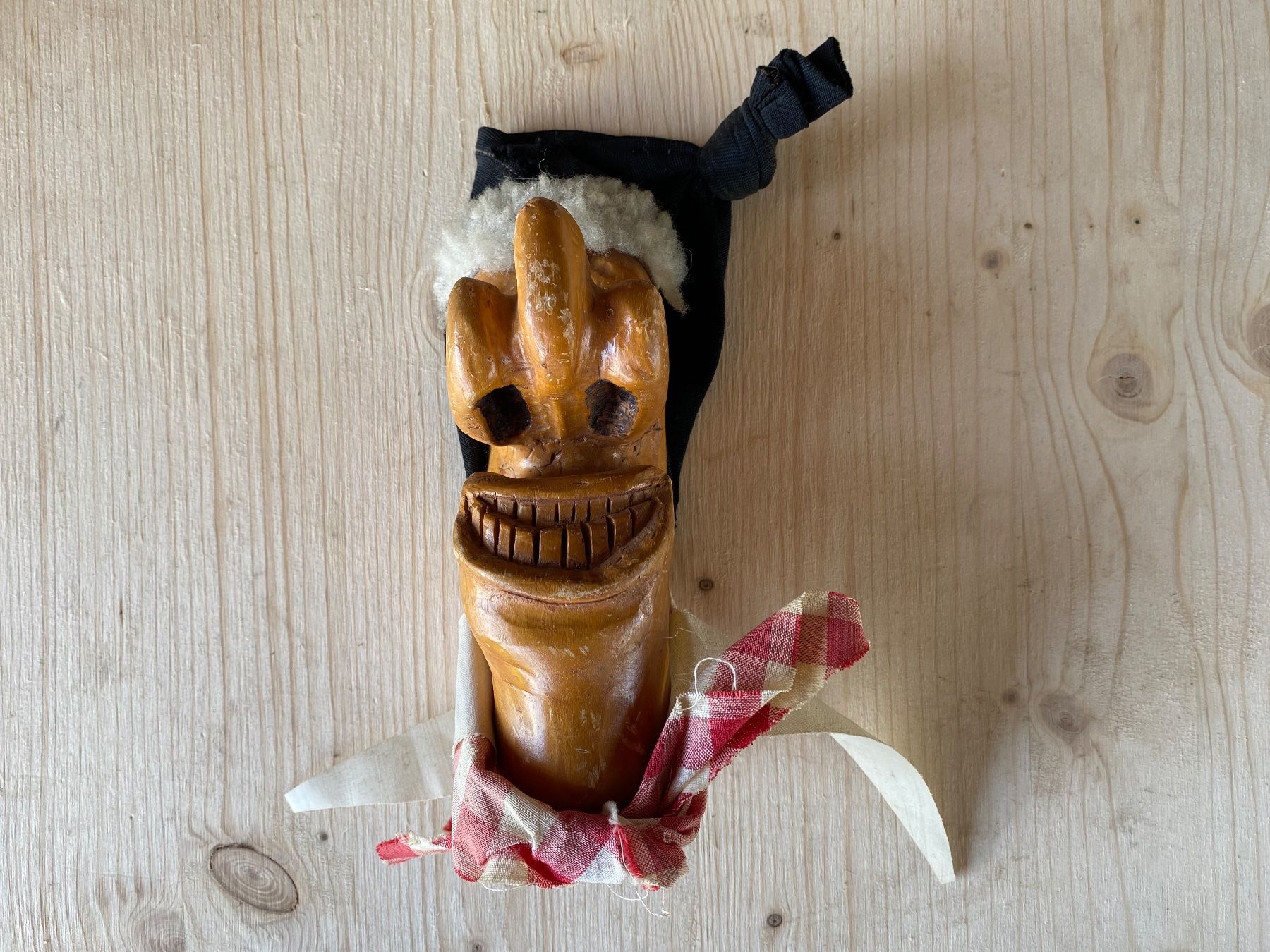 Sonstige Antiquitäten & Kunst: schöne Krienser Holzmaske – Gebraucht aus Feldbach von Olive1 1