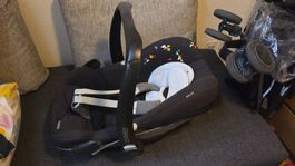Maxi-Cosi Kindersitz Babyschale schwarz Guter Zustand