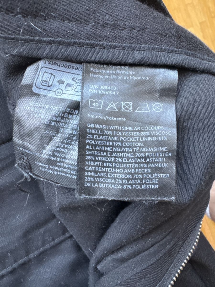 Hosen: H&M Anzugshose – Gebraucht aus Solothurn von roc_656j 3