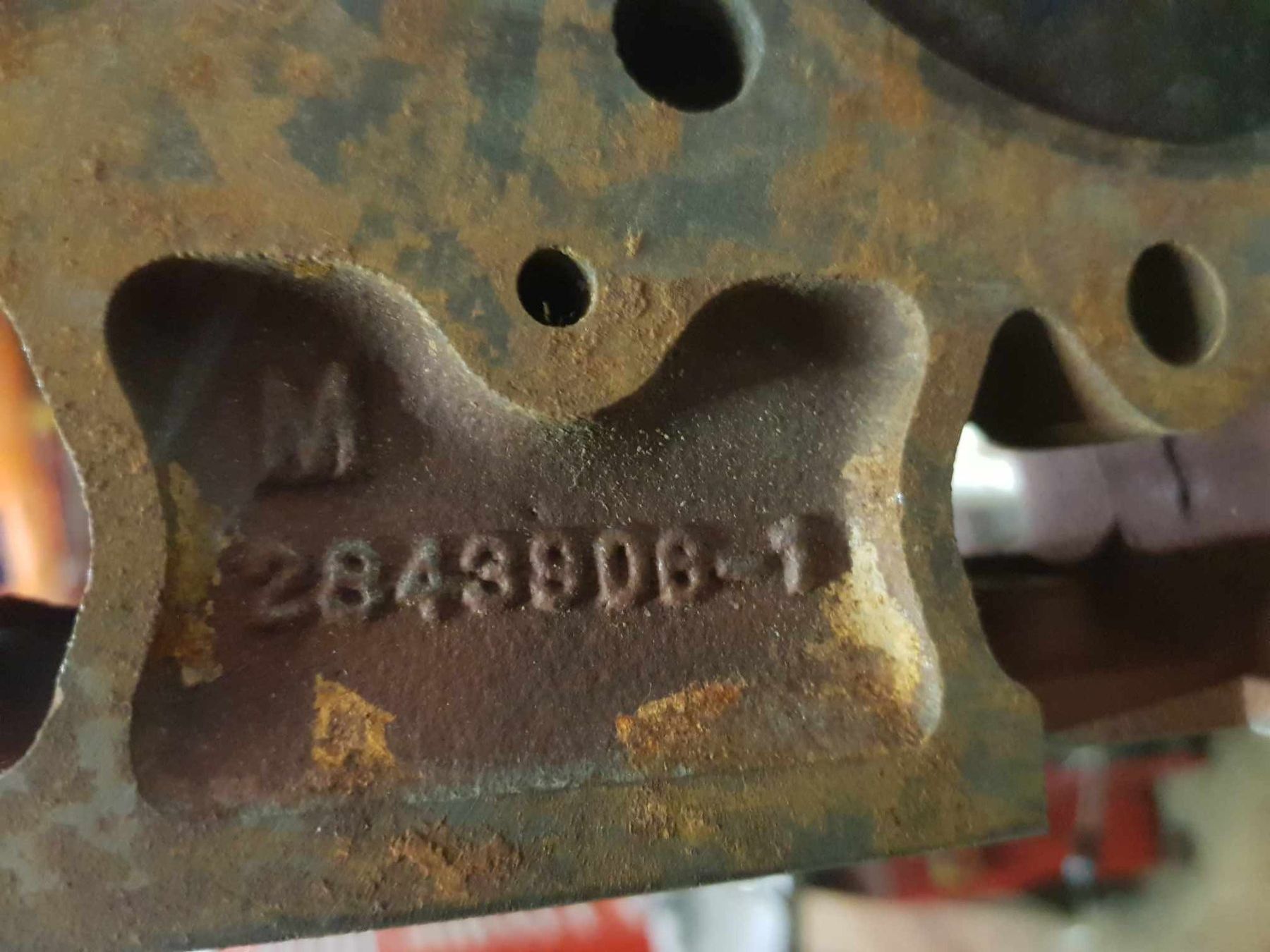 Mopar Tutti pezzi di ricambio auto: Zylinderköpfe   Mopar Big Block – Usato da Niedergösgen venduto da usc_tt5r 1