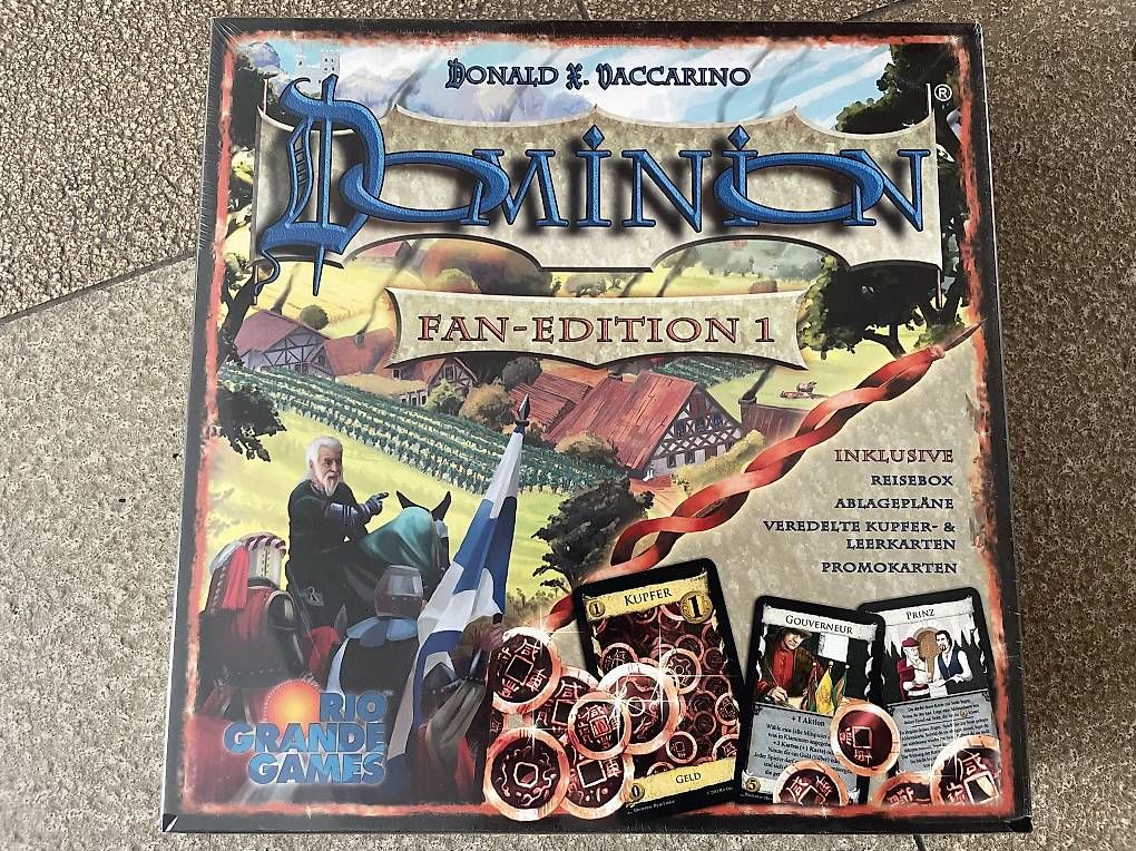 Spiele: Dominion - Fan Edition 1 – Gebraucht aus Biel/Bienne von Hamamlezi