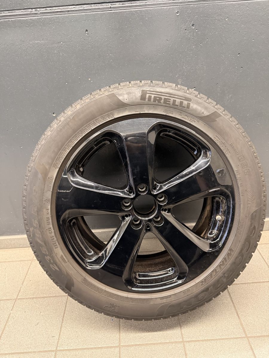 Pneumatici & Ruote complete: Mercedes GLC Winterkompletträder – Usato da Diegten venduto da Lugia46