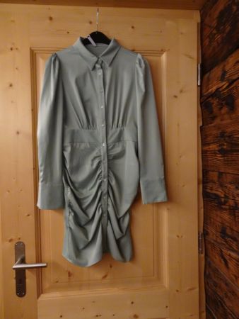 NEUES elegantes Kleid mintgrün Gr. XS - 260339
