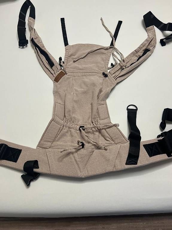 Bauch- & Rückentragen: Babytrage fast NEU!! – Gebraucht aus Basel von Almee80 1
