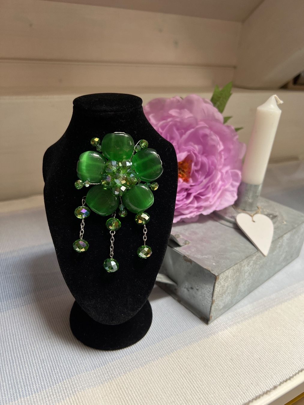 Broschen & Nadeln: Schöne grüne Brosche – Neu (gemäss Beschreibung) aus Seon von Sunny-Schmuck78