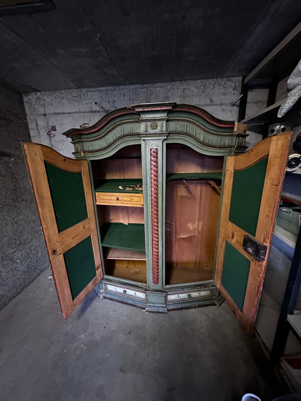 Armadi: Antiker Bodenseeschrank, bemalt, von 1819 – Usato da Niederglatt ZH venduto da sim_gj7s 2