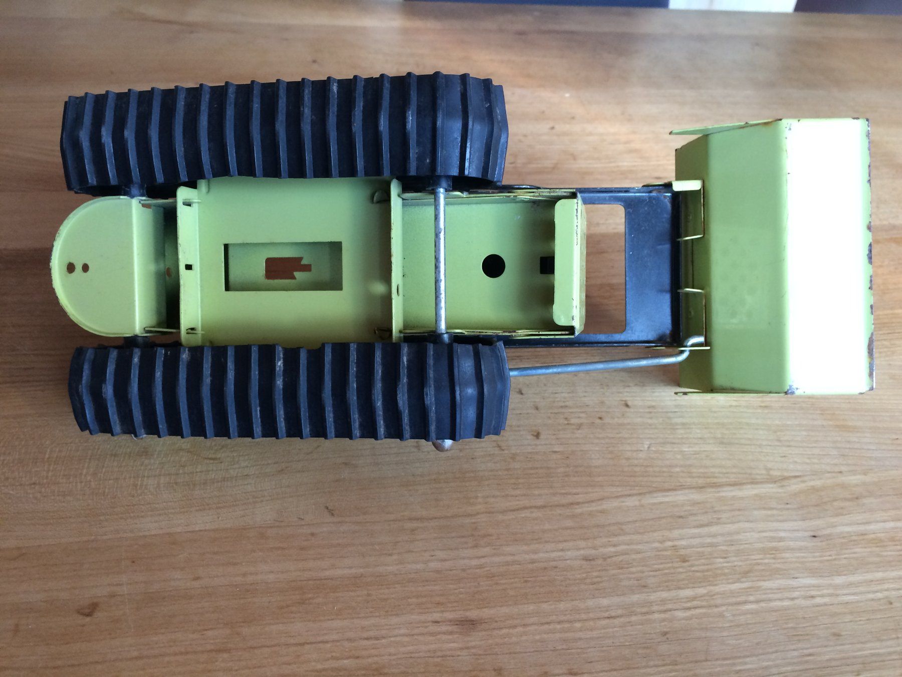 Tonka Giocattoli: Tonka Raupenlader Vintage – Usato da Wiliberg venduto da Monikaschaer 4