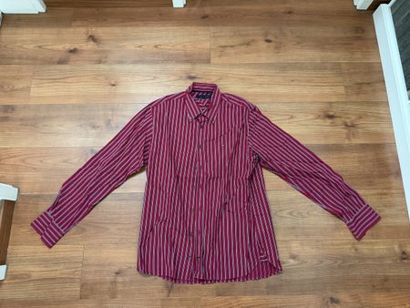 Tommy Hilfiger Herrenhemd Rot Gestreift L