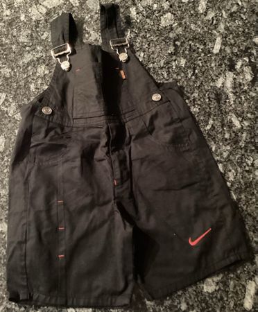 Babies/Kinder Latzhose, Schwarz, Wie NEU!