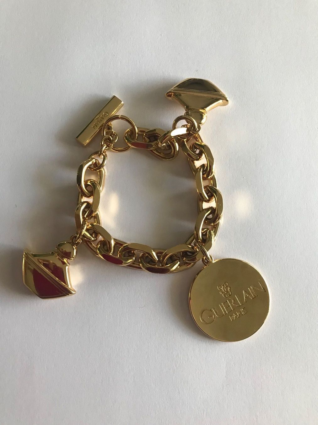 Armbänder & -reifen: Bracelet Guerlain Samsara plaqué or – Gebraucht aus Grimisuat von eliseba88 1