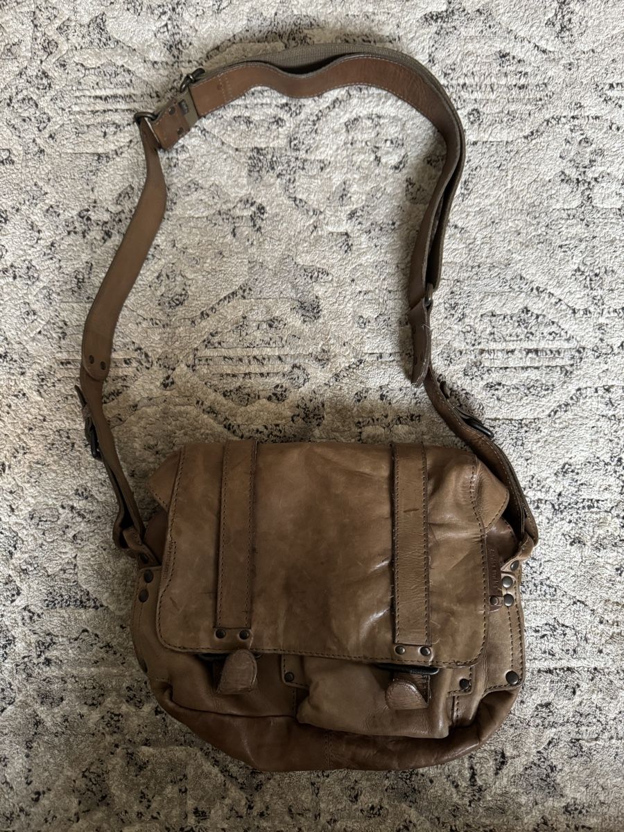 Aunts & Uncles Sacs femmes: aunts&uncles Tasche Leder – D'occasion à Rüti ZH par make
